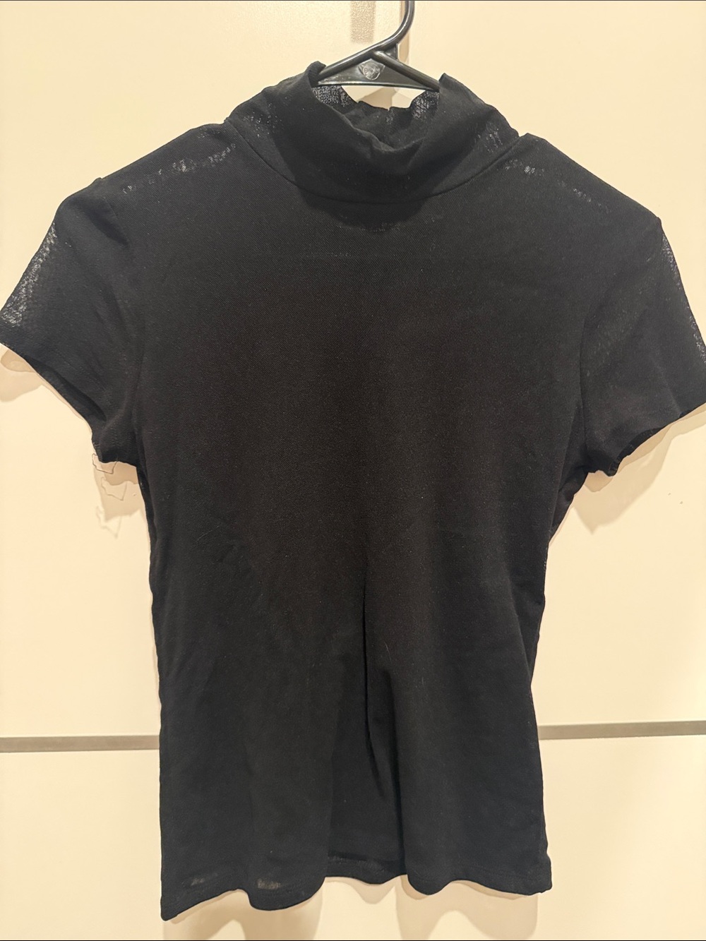New York & Company Black Sheer Mock-Neck Short Sleeve top small - Picture 4 of 5